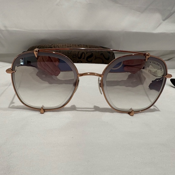 NEW! DITA TALON-TWO 23009-B-RGD ROSE GOLD W/ GREY GRADIENT GOLD FLASH LENS - Picture 1 of 8